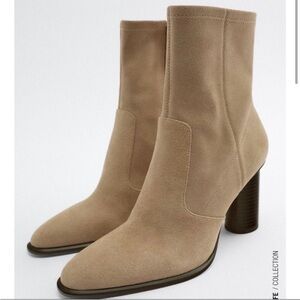 Elegant Tan Ankle Boots
